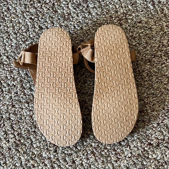 Qupid Beige Strappy Sandals - Picture 5 of 5